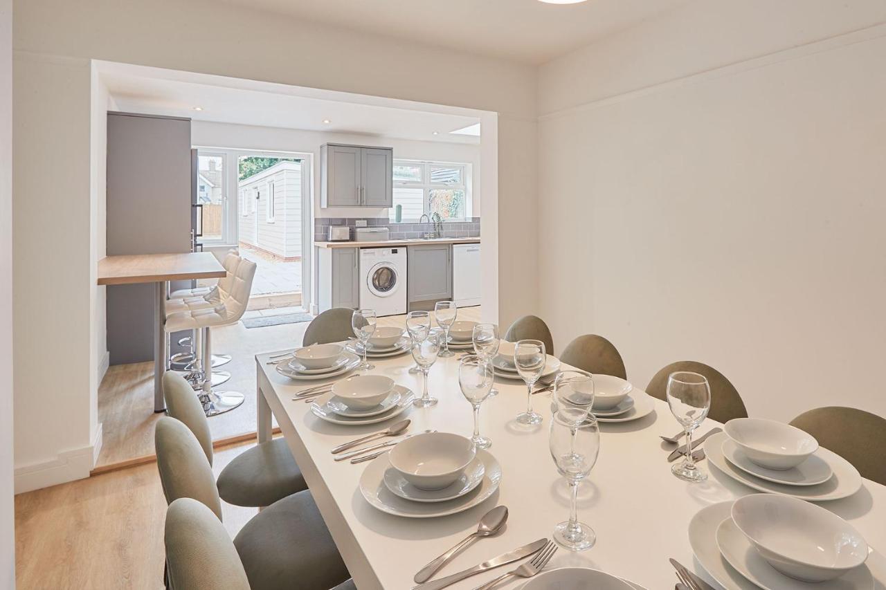 Casa de férias Elfleda - Modern 5 Bedroom House With Parking Cambridge